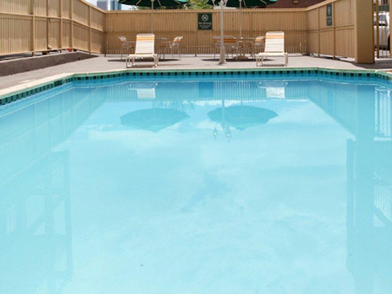 La Quinta Inn By Wyndham Denver Central 시설 사진
